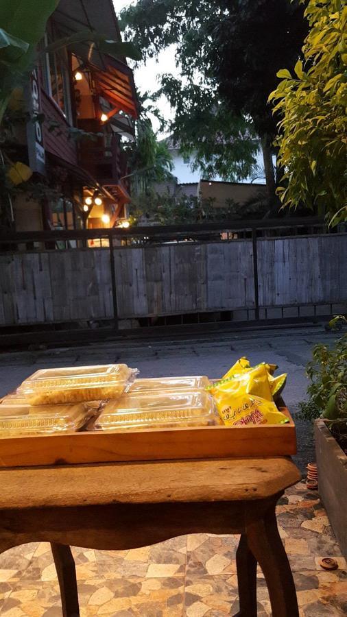 The Commonroom Cnx Chiang Mai Exterior photo