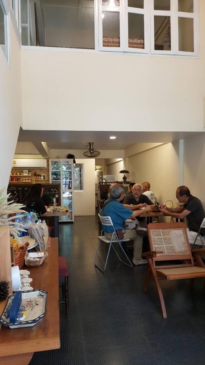 The Commonroom Cnx Chiang Mai Exterior photo